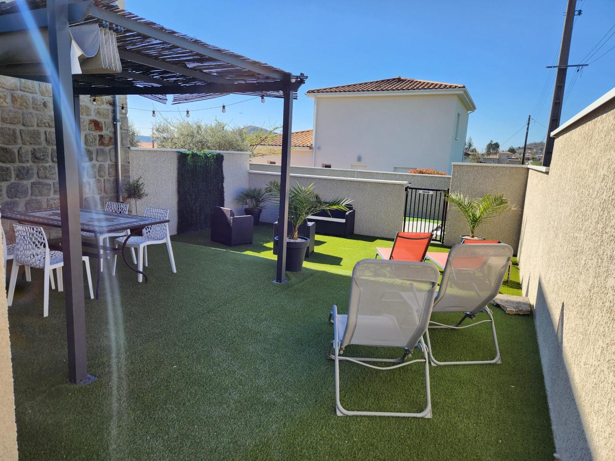 Gites Ma&Lia Sud Ardeche Saint-Étienne-de-Fontbellon Εξωτερικό φωτογραφία